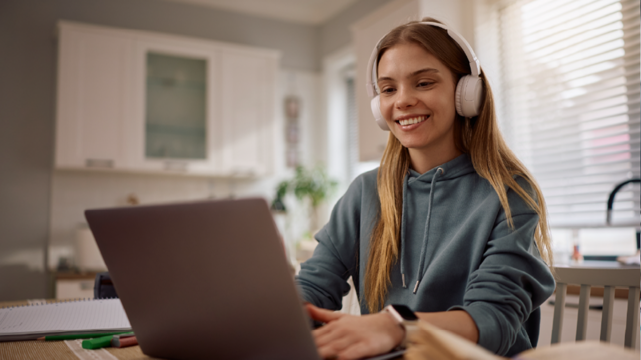 Why Online Learning Is the Future of Skill Development